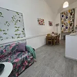 Casa de Férias Garden House Roma