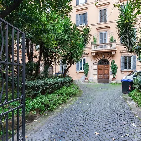 Garden House Dom wakacyjny *